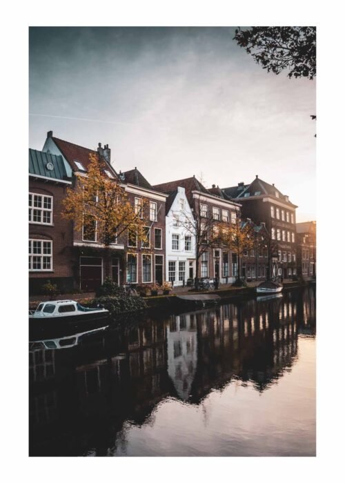 Oude Rijn bij dag - Leiden - Stadsfotografie - Poster