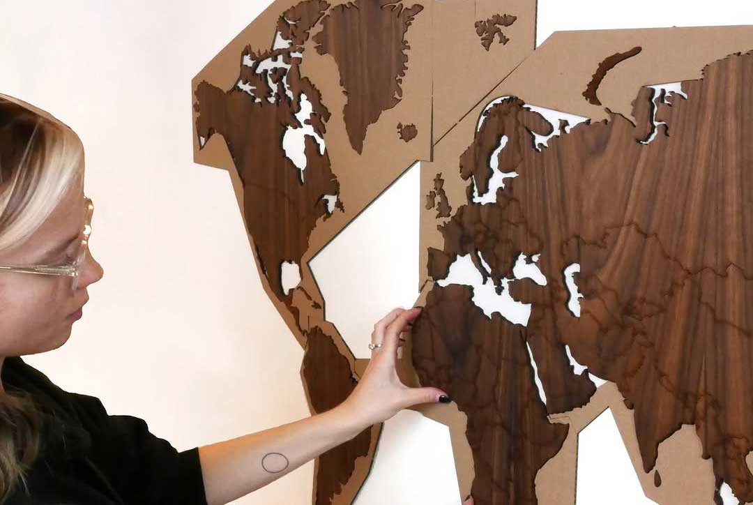 Houten wereldkaart mal
