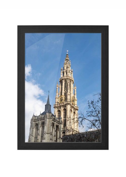 onze-lieve-vrouwekathedraal fotografie poster ingelijst in zwarte lijst
