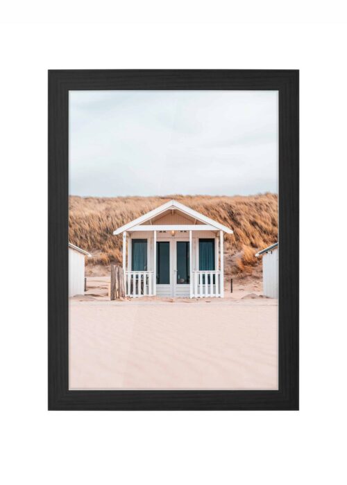 strandhuisje fotografie poster ingelijst in zwarte lijst