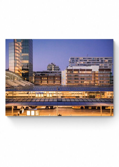 Utrecht Centraal in het donker — Fotografie Poster
